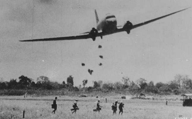 c47 dropping supplies